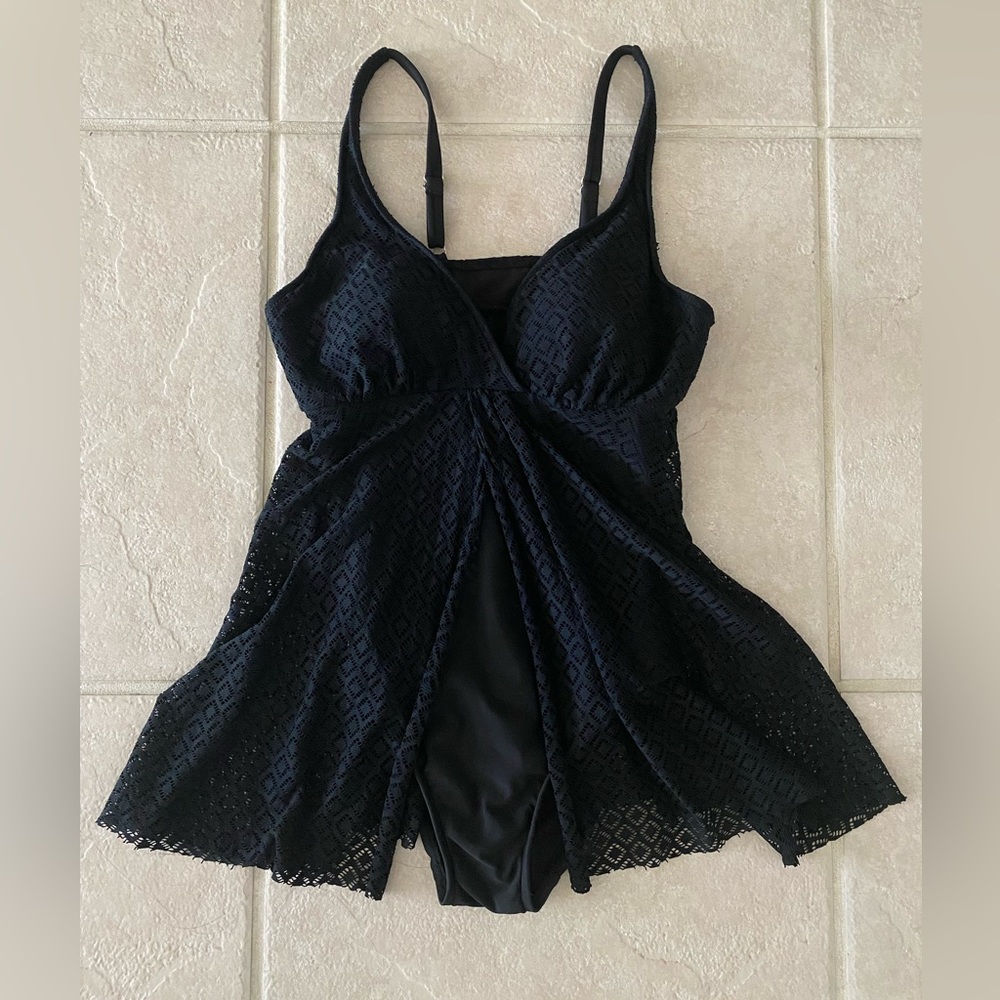 NWOT Swim Solutions Black Crochet Flyaway Swimdress - Size 10